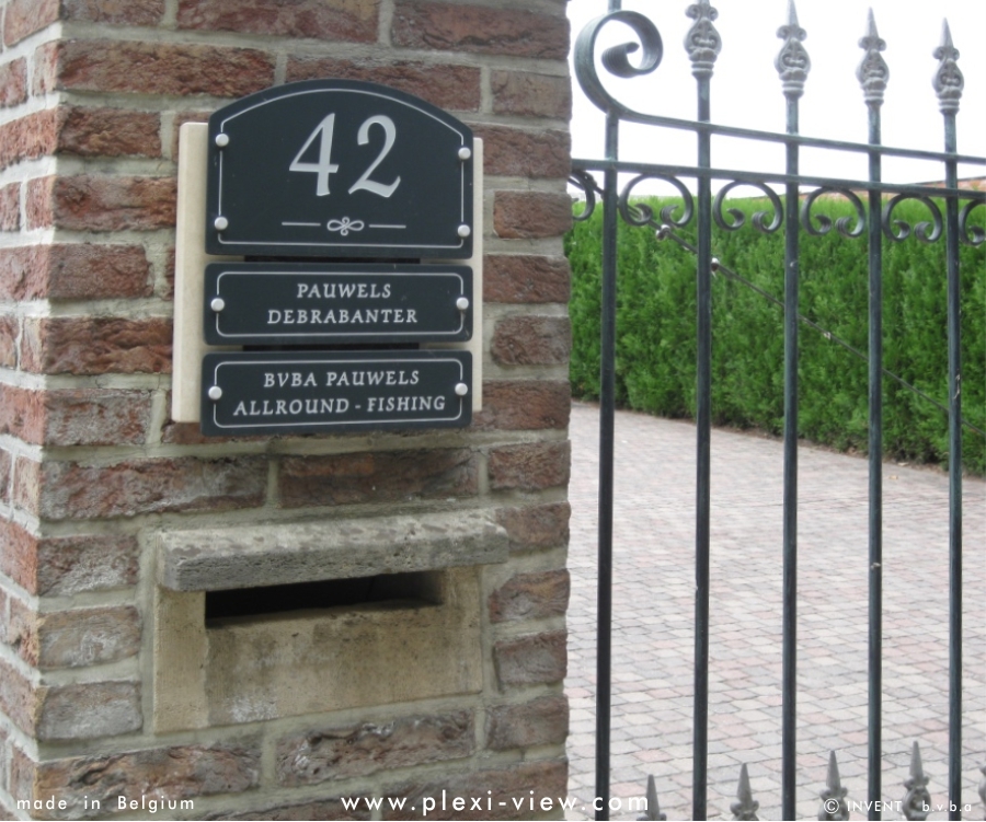 Plaque professionnelle Cottage 02