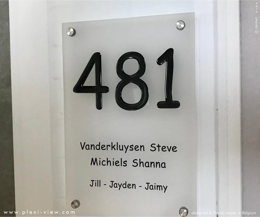 HOUSE SIGN URV DESIGN