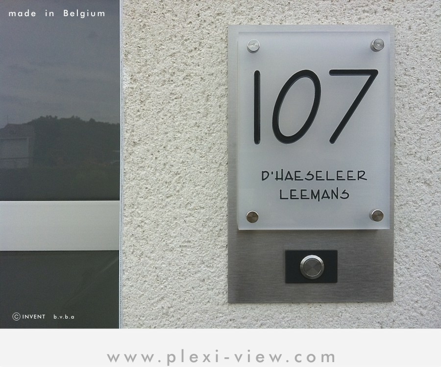 HOUSE SIGN DOORBELL DESIGN USMV