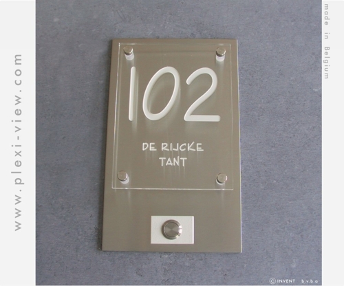 HOUSE SIGN, NAME & DOORBELL USMV HOUSE SIGN, NAME & DOORBELL USMV