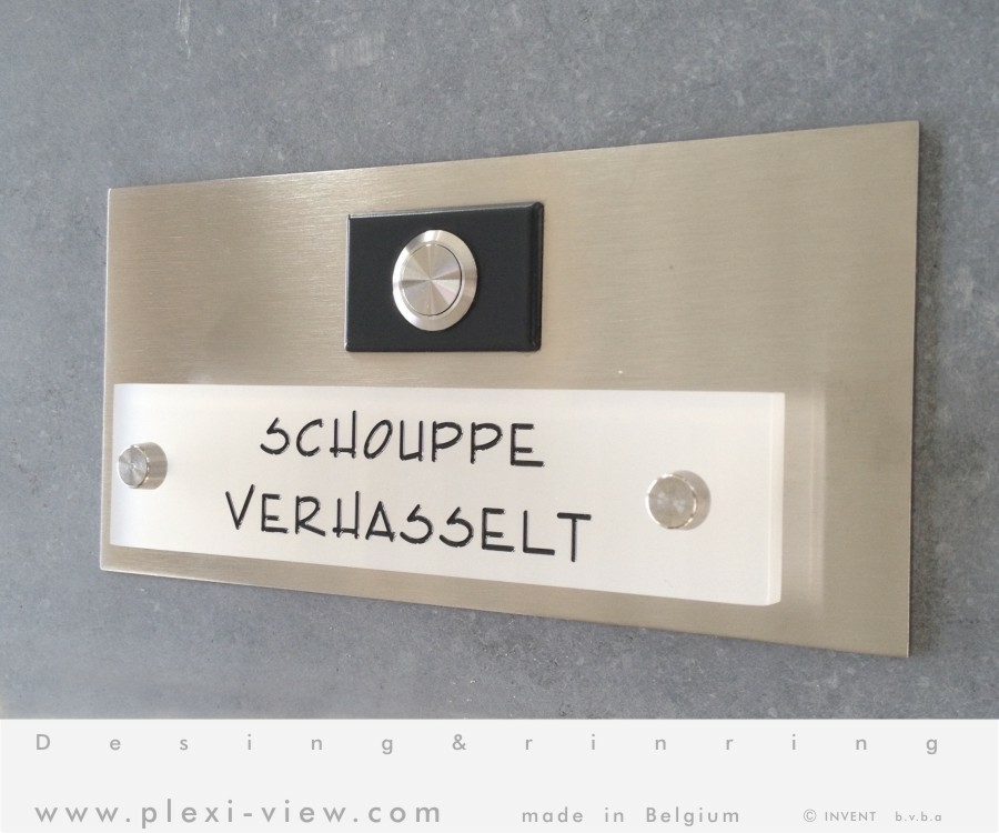 DOORBELL and NAME design DR