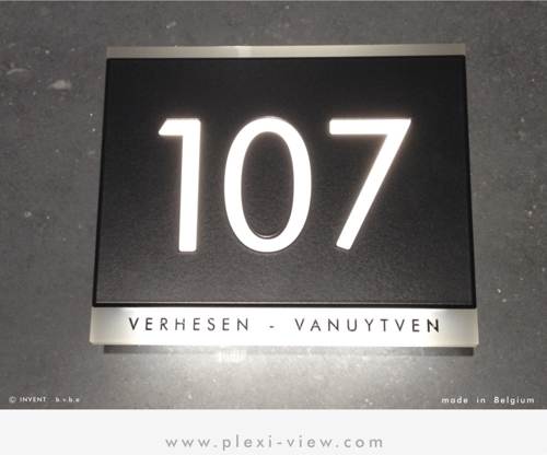 HOUSE SIGN LED LUMI UCR N°/NAME 01 HOUSE SIGN LED LUMI UCR N°/NAME 01